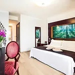 Mercure فندق أولبيا