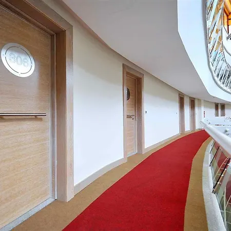 Mercure E מלון