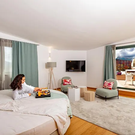 מלון Mercure 4*