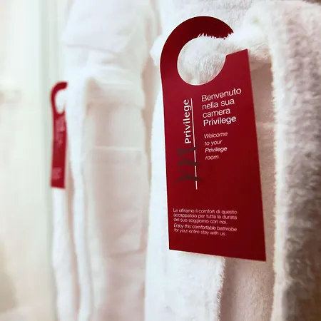 Mercure E فندق
