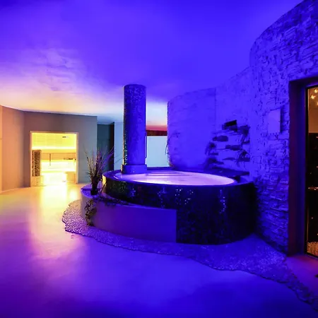 Mercure E فندق 4*
