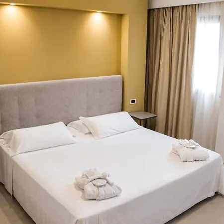 Mercure E فندق