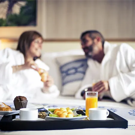 Mercure E Hotel 4*